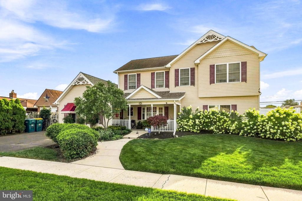 27 PEACHTREE LN, LEVITTOWN, PA 19054 — exterior