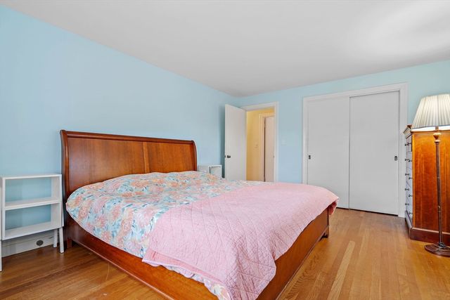 6 Shaw Rd, Belmont, MA 02478