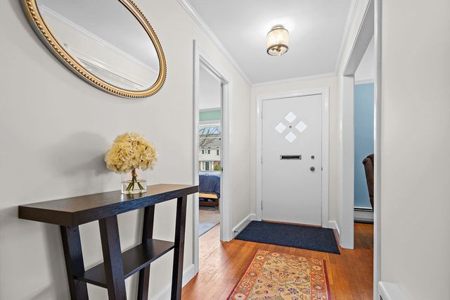 6 Shaw Rd, Belmont, MA 02478