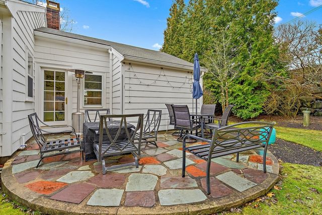 6 Shaw Rd, Belmont, MA 02478