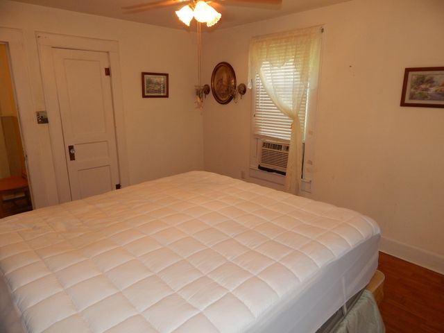 408 Poplar St, Waynesboro, TN 38485