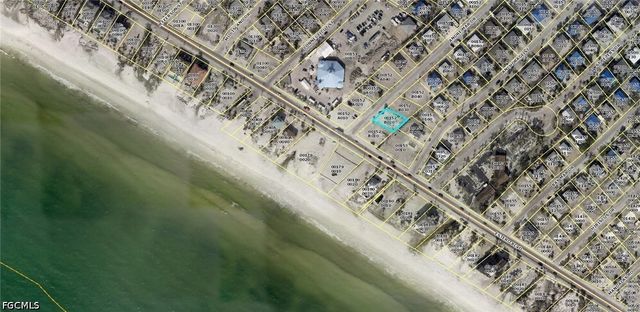 100-102 Andre Mar DR, Fort Myers Beach, FL 33931