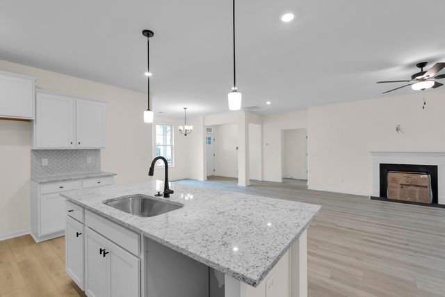 152 Hunter Ridge Drive, Boiling Springs, SC 29316