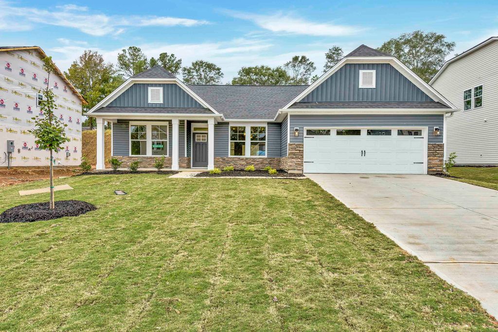 152 Hunter Ridge Drive, Boiling Springs, SC 29316