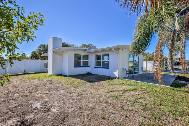 3387 Minnow Creek Drive, Hernando Beach, FL 34607