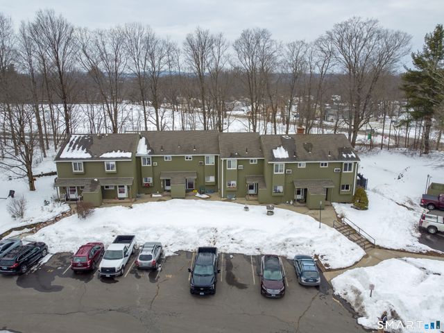 45 McKenna Drive, Middletown, CT 06457