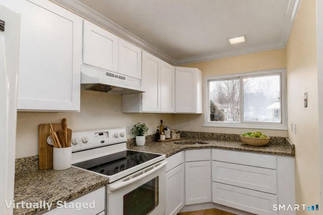 45 McKenna Drive, Middletown, CT 06457
