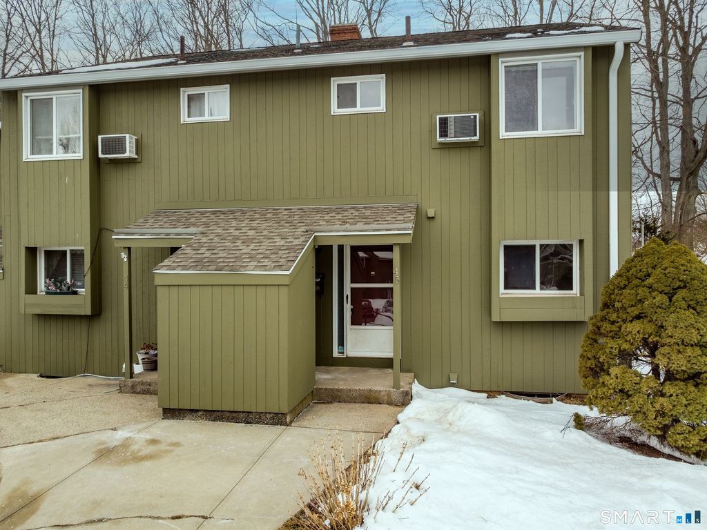 45 McKenna Drive, Middletown, CT 06457