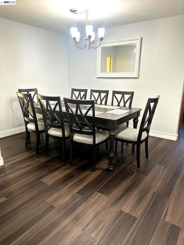 2850 Petar Pl, Antioch, CA 94509