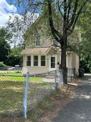 68 Benton Street, Springfield, MA 01107