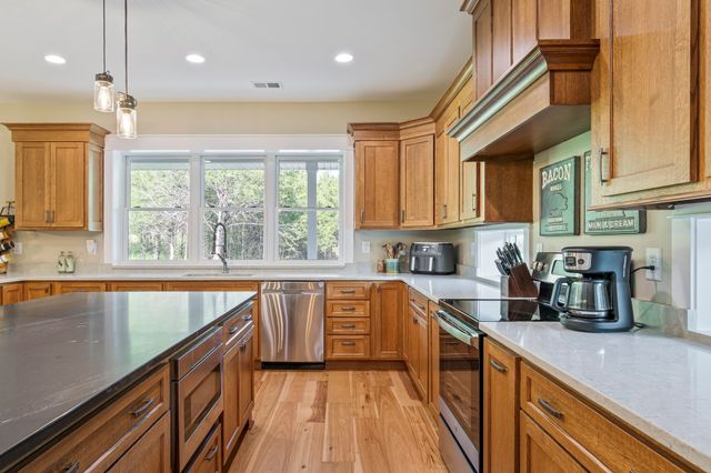 2825 Oregon Road, Milton, TN 37118