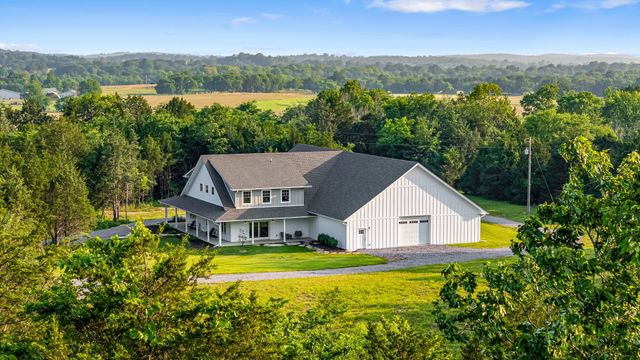 2825 Oregon Road, Milton, TN 37118