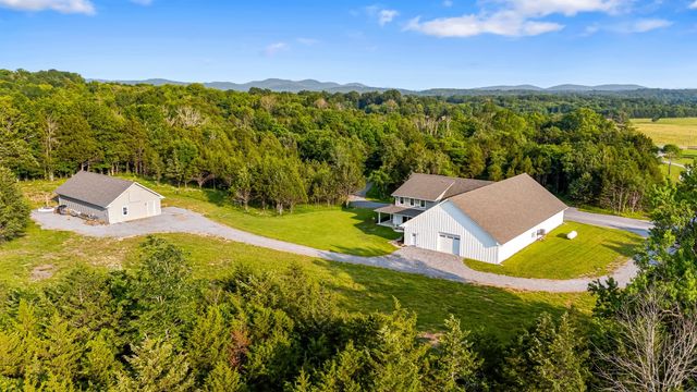 2825 Oregon Road, Milton, TN 37118