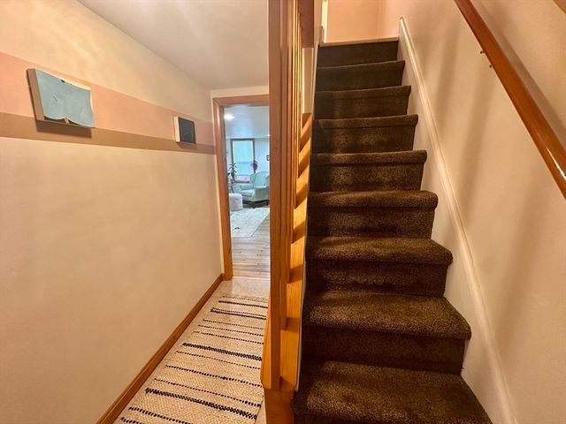 3+5 Church St, Colrain, MA 01340