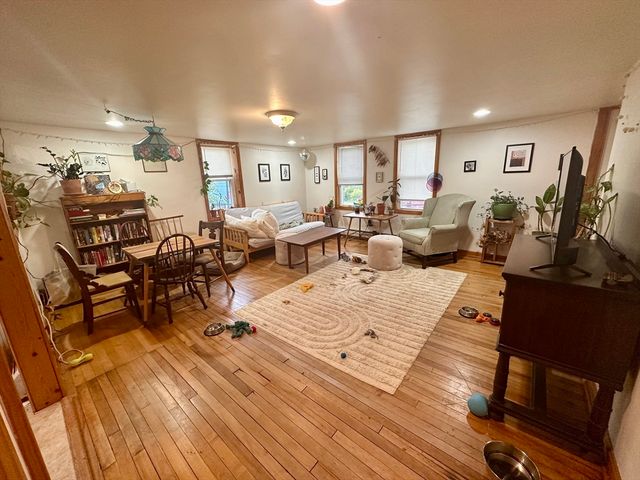 3+5 Church St, Colrain, MA 01340