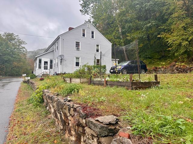 3+5 Church St, Colrain, MA 01340