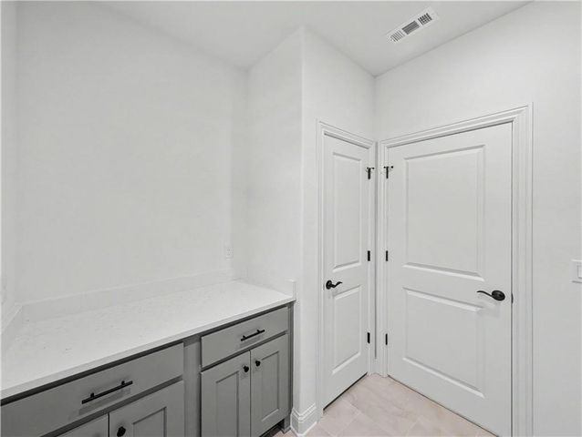 3 Kent Drive, Bella Vista, AR 72714