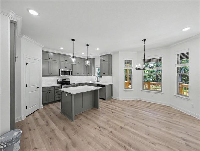 3 Kent Drive, Bella Vista, AR 72714