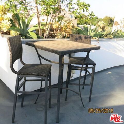 1611 S Beverly Glen 3C, Los Angeles, CA 90024