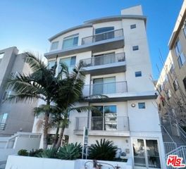 1611 S Beverly Glen 3C, Los Angeles, CA 90024