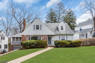 26 Dogwood Rd, West Orange Twp., NJ 07052