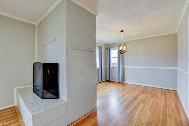 609 Birch DR, Newport News, VA 23601