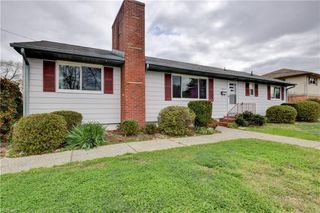 609 Birch DR, Newport News, VA 23601