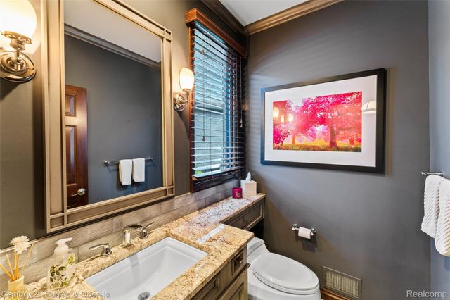 1555 Wandrei Court, Commerce Charter Township, MI 48382