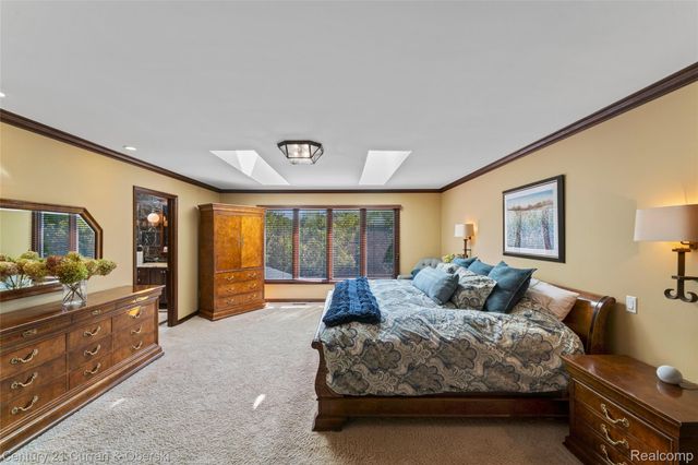 1555 Wandrei Court, Commerce Charter Township, MI 48382