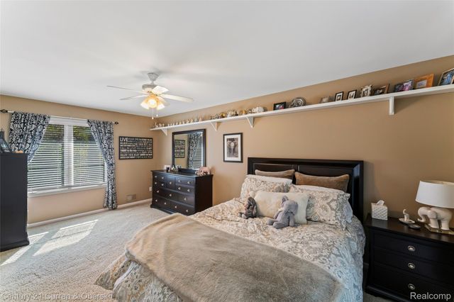 1555 Wandrei Court, Commerce Charter Township, MI 48382