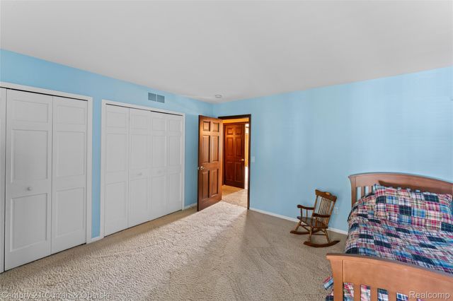 1555 Wandrei Court, Commerce Charter Township, MI 48382