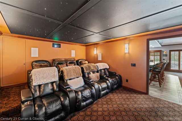 1555 Wandrei Court, Commerce Charter Township, MI 48382