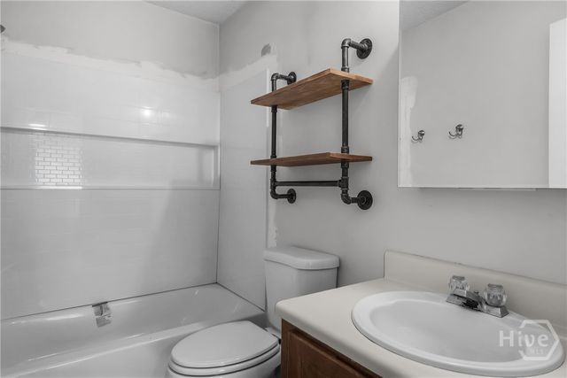 50 Wild Honey Court, Richmond Hill, GA 31324