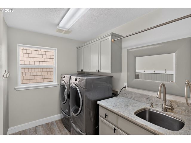 29350 Sw VILLEBOIS Dr, Wilsonville, OR 97070