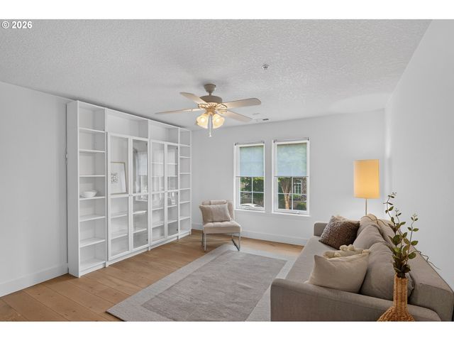 29350 Sw VILLEBOIS Dr, Wilsonville, OR 97070