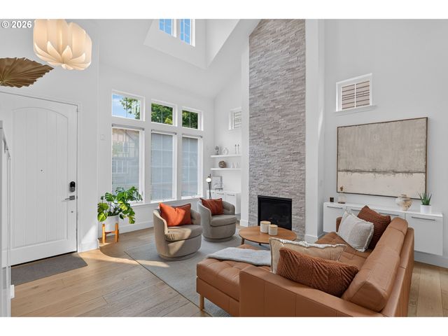 29350 Sw VILLEBOIS Dr, Wilsonville, OR 97070