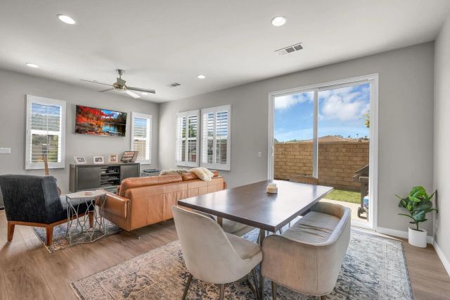 8610 Sage Shadow Dr, Lakeside, CA 92040