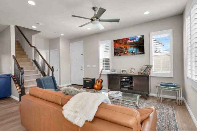 8610 Sage Shadow Dr, Lakeside, CA 92040