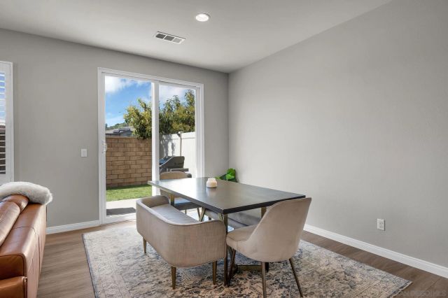 8610 Sage Shadow Dr, Lakeside, CA 92040