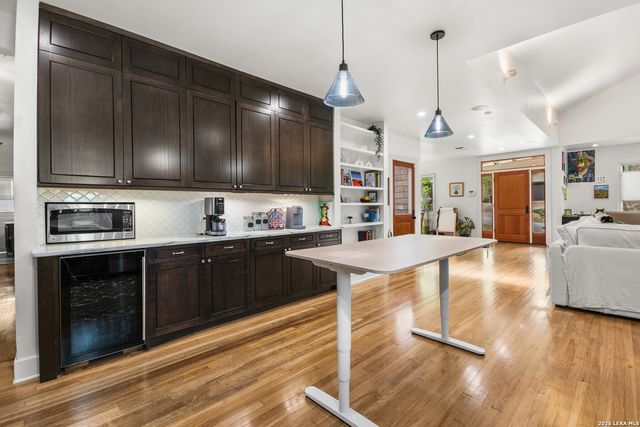 201 Chichester, San Antonio, TX 78209