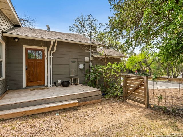 201 Chichester, San Antonio, TX 78209