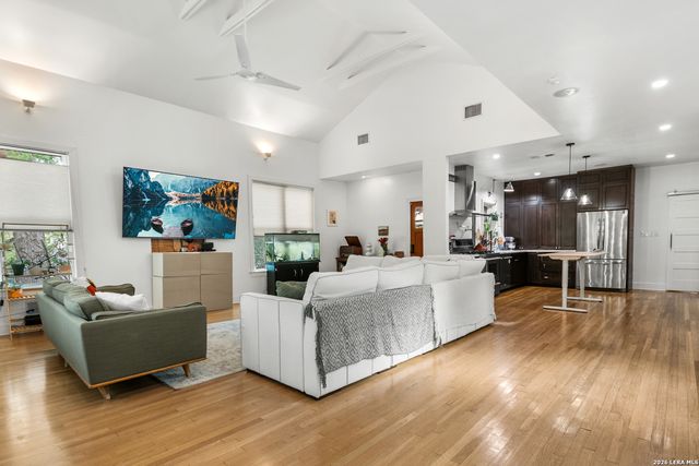 201 Chichester, San Antonio, TX 78209