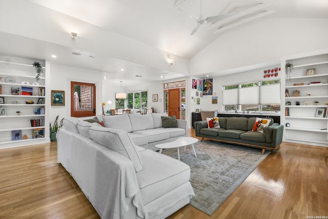 201 Chichester, San Antonio, TX 78209