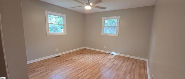 826 Floyd Road Extension, Spartanburg, SC 29307