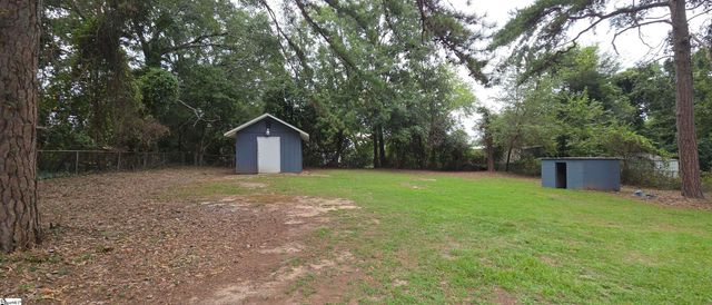 826 Floyd Road Extension, Spartanburg, SC 29307