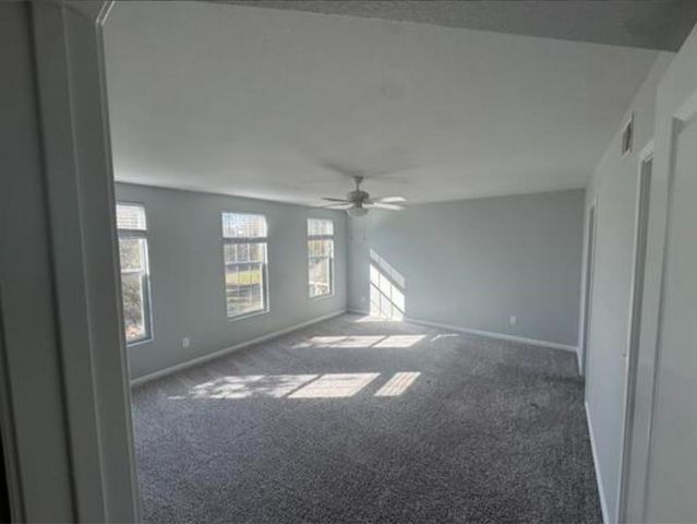 411 Wetzel, Kyle, TX 78640