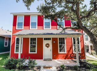 411 Wetzel, Kyle, TX 78640