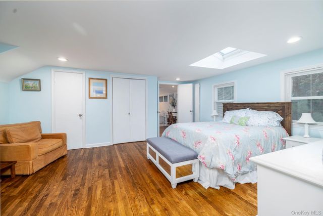 3186 William Street, Wantagh, NY 11793