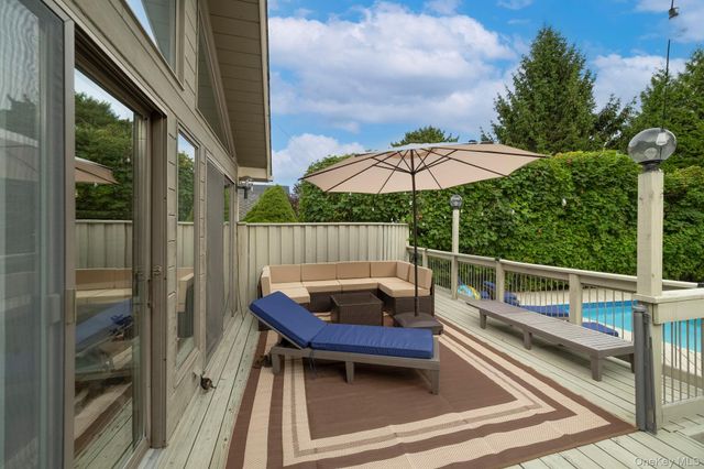 3186 William Street, Wantagh, NY 11793