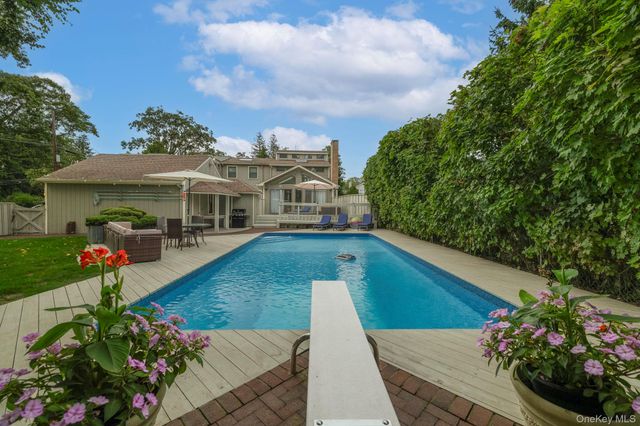 3186 William Street, Wantagh, NY 11793